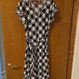 Nina Leonard Black and White Wrap Midi Dress